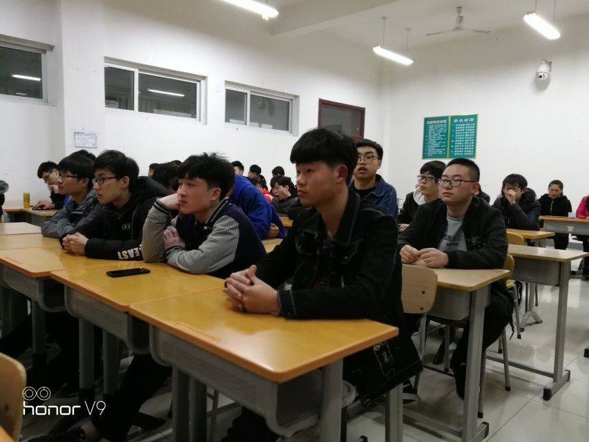 刘伟伟3.jpg